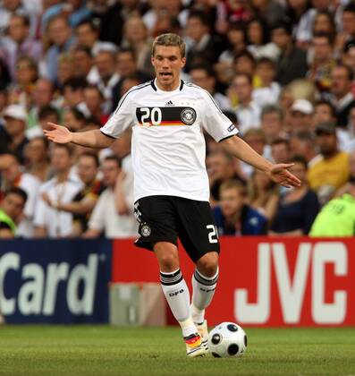 Lukas Podolski (Deutschland) Fußball EM Herren Euro 2008, Länderspiel, Nationalteam, Nationaltrikot Einzelbild Basel
