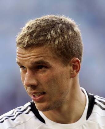 Lukas Podolski (Deutschland) Fußball EM Herren EURO 2008, Länderspiel, Nationalmannschaft, Nationaltrikot, Viertelfinale Porträt Basel