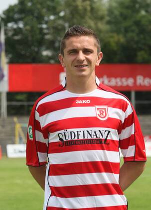Mersad Selimbegovic (SSV Jahn Regensburg) Fußball Herren 3. Liga 2008 2009, Präsentation, Pressetermin, Porträttermin, SSV Jahn Regensburg Porträt Regensburg
