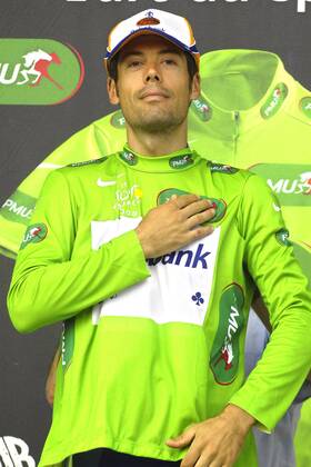 Oscar Freire Gomez (Spanien Rabobank) im grünen Trikot bei der Siegerehrung der 20. Etappe der Tour de France 2008 -  Radsport Herren Tour de France 2008, Rad, Straße, Straßenradsport, Zeitfahren, Einzelzeitfahren Einzelbild 20. Etappe: Cerilly - Saint Amand Montrond Freude,