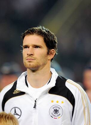 Arne Friedrich (Deutschland) - Nationalhymne Fußball Länderspiel Herren WM Qualifikation 2008, Nationalmannschaft Porträt Dortmund