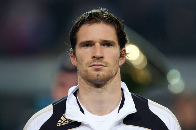 Arne Friedrich (Deutschland) - Nationalhymne Fußball Länderspiel Herren WM Quali 2008, Nationalteam, Vdig Porträt Dortmund