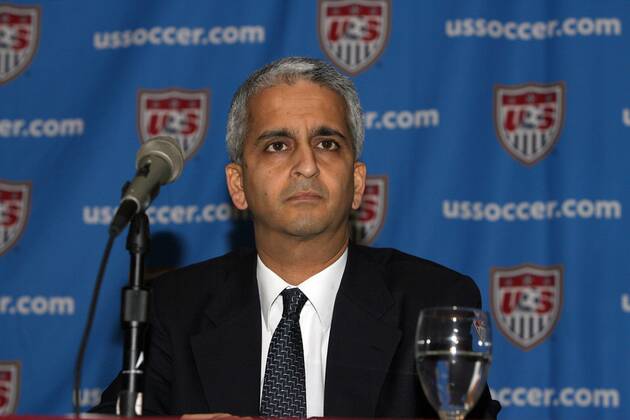 Präsident Sunil Gulati (United States Soccer Federation USA) - Pressekonferenz anlässlich der Bewerbung der USA für die WM 2018 bzw. 2022 - (Icon918j09021006) Fußball WM Herren WM Bewerbung 2009, 2018, 2022, Kandidatur, Kandidat, Bewerber, Pressekonferenz, Pressetermin Einzelbild Columbus EDITORIAL USE ONLY