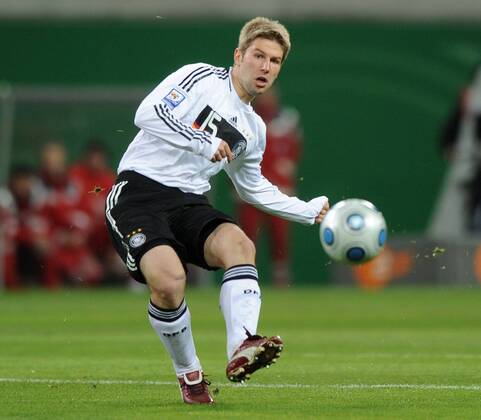 Thomas Hitzlsperger (Deutschland) Fußball Länderspiel Herren WM Qualifikation 2009, Nationalmannschaft, Nationaltrikot Einzelbild Leipzig Dynamik,