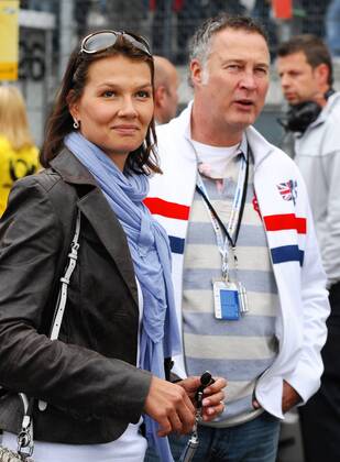 Franziska van Almsick mit Partner Jürgen B. Harder (beide Deutschland) zu Gast beim DTM Lauf auf dem Lausitzring Motorsport Herren Deutsche Tourenwagen Meisterschaft 2009, DTM, Masters, Tourenwagenmeisterschaft Gruppe Lausitzring EuroSpeedway Klettwitz Lausitz