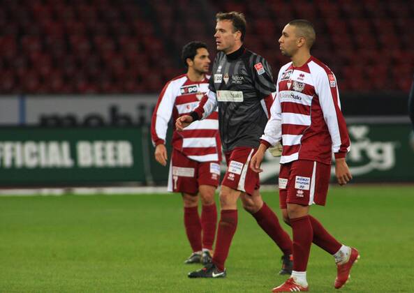 Fussball Super League Grasshopper Club Zürich - AC Bellinzona 7:0 vl. Angelo Raso , Ildefonso Lima , Yacine Hima (Bellinzona)