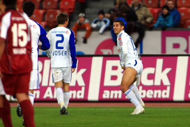 Fussball Super League Grasshopper Club Zürich - AC Bellinzona 7:0 Torjubel Davide Calla (Grasshopper) o0 Sponsor, Werbepartner, Werbung, Wirtschaft Blick