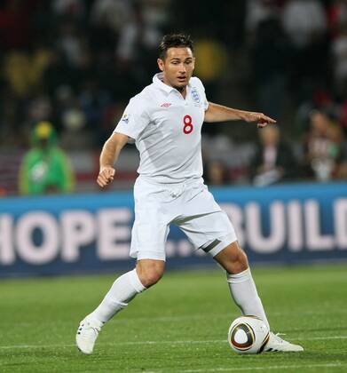 England s Frank Lampard in action, England (white) - USA (blue) EDITORIAL USE ONLY. No use with unauthorised audio, video, data, fixture lists, club league logos or live services. Online in-match use limited to 120 images, no video emulation. No use in betting, games or single club league player publications.