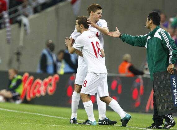 Football - International Friendly - England v Hungary Jack Wilshere (18) comes on as a substitute, to make his debut for England,as a replacement for Steven Gerrard o0 Auswechslung, auswechseln, Einwechslung, einwechseln, Wechsel, wechseln