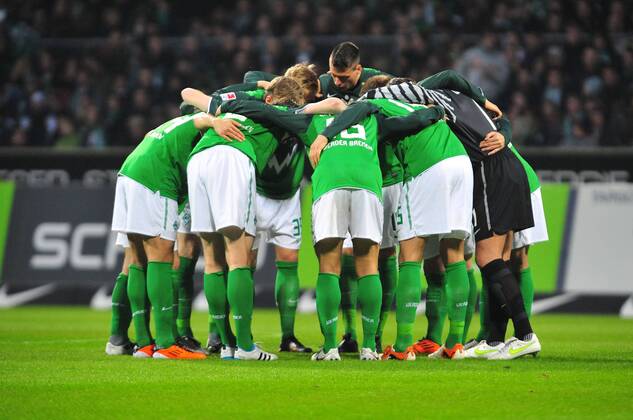 Fussball Herren Bundesliga Saison 2010 2011 SV Werder Bremen Spielerkreis
