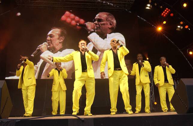 Legendarios do Brasil, brasilianische Fußballlegenden, die am Rande der WM als Musikgruppe auftreten, v.li.: Jairzinho, Altair, Roberto Miranda, Hercules Brito Ruas, Marco Antonio und Jair Marinho