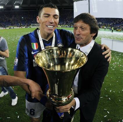 Finale der Coppa Italia 2011 in Rom - Sieger Inter Mailand jubelt - - Leonardo und Lucio