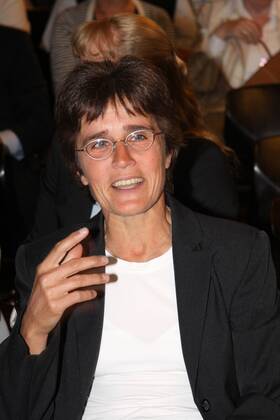 01.06.2011, Ehrung Team 2011 - die DFB Schul- und Vereinskampagne im Kaisersaal des Römer in Frankfurt Portrait Monika Staab, Fussball-Entwicklungshelferin (GER) der FIFA, engagiert