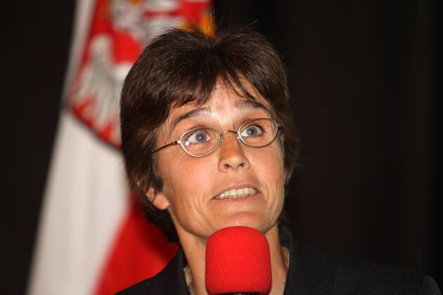 01.06.2011, Ehrung Team 2011 - die DFB Schul- und Vereinskampagne im Kaisersaal des Römer in Frankfurt Portrait Monika Staab, Fussball-Entwicklungshelferin (GER) der FIFA, engagiert