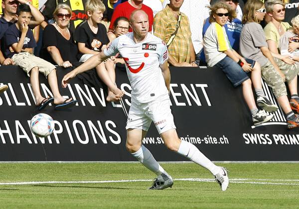 Ludovic MAGNIN, FC Zürich am Ball