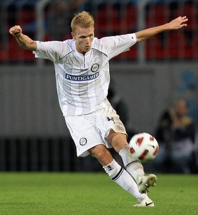 FUSSBALL - UEFA CL Quali, Videoton vs Sturm SZEKESFEHERVAR,UNGARN,20.JUL.11 - FUSSBALL - UEFA Champions League, Qualifikation, Videoton FC vs SK Sturm Graz. Bild zeigt Dominic Pürcher (Sturm).
