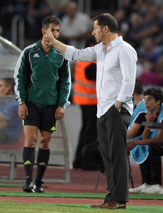FUSSBALL - UEFA CL Quali, Zestafoni vs Sturm TIFLIS,GEORGIEN,26.JUL.11 - FUSSBALL - UEFA Champions League, Qualifikation, FC Zestafoni vs SK Sturm Graz. Bild zeigt Trainer Franco Foda (Sturm).