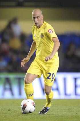 July 31, 2011: Borja Valero player of Villarreal, during the match between Villarreal CF and Lazio Rom, played at Madrigal stadium, Villarreal, Spain. 
