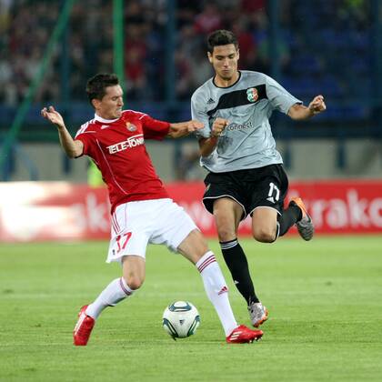 Champions League Qualification - Wisla Krakow - PFC Litex Lovech - ANDRAZ KIRM (L), GEORGI MILANOV (R) - 20110803CSPW5003 o0 Fussball