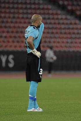 Sinan BOLAT (Torwart Goalie Standard Lüttich) enttäuscht, frustriert UEFA Champions League, Qualifikation, 03.08.2011, FC Zürich vs. Standard Lüttich, Zürich, Schweiz