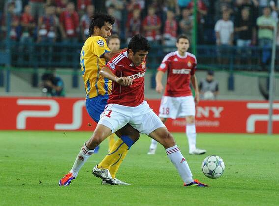 Wisla Krakow - APOEL FC Nikosia, Gervasio Nunez (P) ---  110817PAJ014