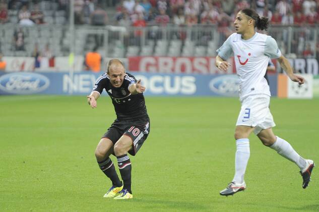 Arjen ROBBEN (Bayern München),beschwert sich,lamentiert. Fussball Champions League Qualifikation FC Bayern München-FC Zuerich.Zürich. Fussball Champions League ,Saison1112,2011 12,am 17.08.2011.