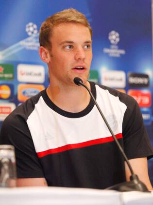 22. 08 .2011 Zürich Hotel Dolder Pressekonferenz FC Bayern München vor dem Champions League Quali Spiel gegen den FC Zürich Im Bild : Torwart Manuel Neuer (FC Bayern München) 