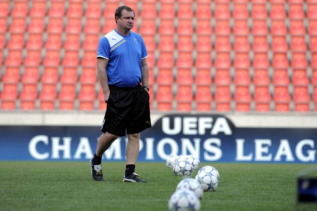 Pavel Vrba, coach of FC Viktoria Plzen speaks during training on August 23, 2011 ahead of the Champions League qualification soccer match against FC Kopenhagen which will be played in Prague on August 24. (CTKxPhoto KaterinaxSulova)  CTKPhoto6201108230880001