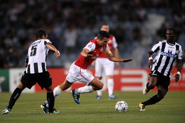 DANILO Udinese, Robin VAN PERSIE Arsenal, Emmanuel BADU Udinese - Champions League Quali - Udinese Calcio - Arsenal FC London -