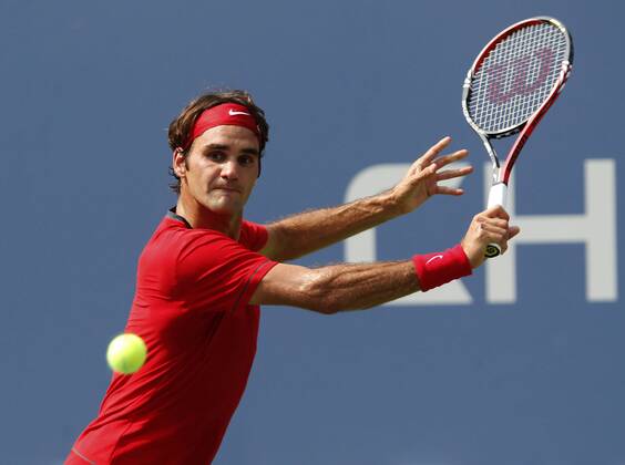 US Open 2011, USTA Billie Jean King National Tennis Center, Flushing Meadows, New York,ITF Grand Slam Tennis Tournament ,Roger Federer(SUI),Aktion,Einzelbild,Halbkörper,Querformat