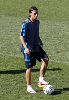 Madrid (13 09 2011) - Training Real Madrid CF, Mesut Özil... -  (13092011007)