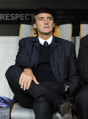 FUSSBALL CHAMPIONS LEAGUE SAISON 2011 2012 27.09.2011 FC Bayern München - Manchester City FC Trainer Roberto Mancini (Manchester City)