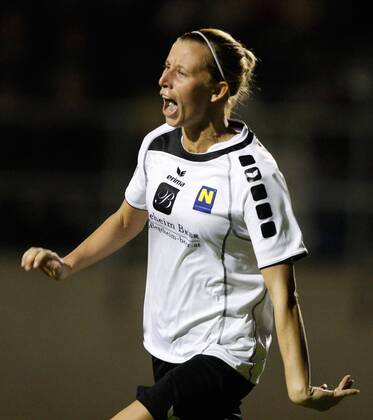 FUSSBALL - UEFA CL Damen, Neulengbach vs Almaty NEULENGBACH,AUSTRIA,05.OKT.11 - FUSSBALL, FRAUENFUSSBALL - UEFA Champions League, NOE SV Neulengbach vs CSHVSM Kairat Almaty. Bild zeigt den Jubel von Daniela Tasch (Neulengbach).