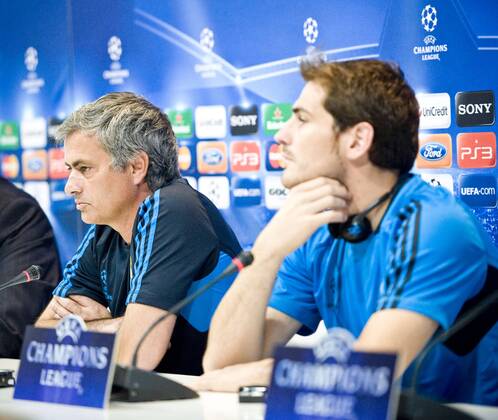 Real Madrid - Olympique Lyonnais ( Lyon ) UEFA CHAMPIONS LEAGUE 2011-2012 Group D - matchday 3 Jose Mourinho and Iker Casillas , coach and captain of Real Madrid C.F., speaking to the press in Valdebebas before the match