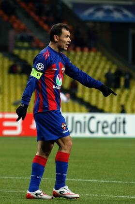 Moscow. 18 oct. 2011. CHAMPIONS LEAGUE 2011-2012, CSKA Moscow - Trabzonspor: 4. IGNASHEVICH Sergey (CSKA).