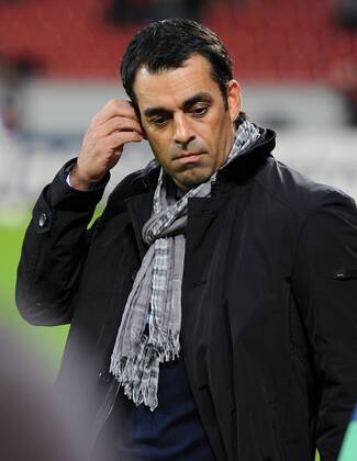 FUSSBALL CHAMPIONS LEAGUE SAISON 2011 2012 Bayer 04 Leverkusen - FC Valencia 19.10.2011 Trainer Robin DUTT (re, Leverkusen) 