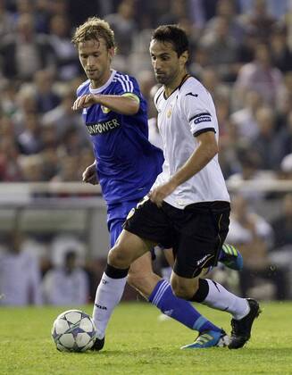 Valencia CF - Bayer 04 Leverkusen, Simon Rolfes, Jonas 