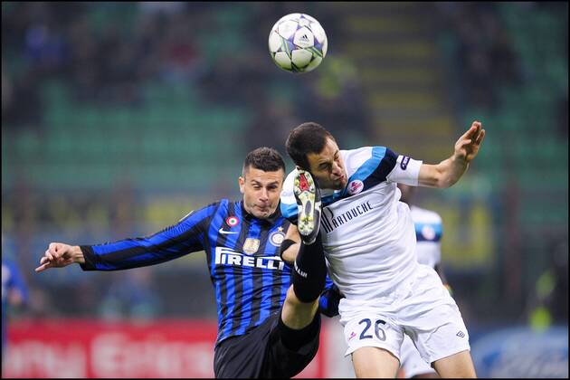 Thiago Motta (Inter) Joe Cole (Lille) - Inter Mailand vs. OSC Lille (LOSC) - Champions League - 02.11.2011 - xJBAutissierx 