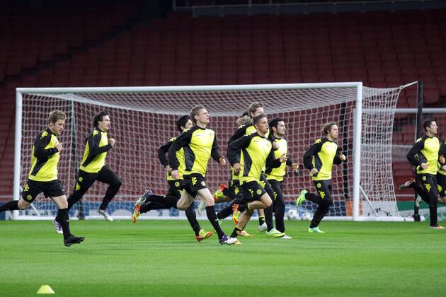 Mannschaft beim Training am Vortag des Spiels Champions League, Herren, Männer, Saison 2011-2012, Spiel 5, Gruppenphase, 22.11.2011, Arsenal London - Borussia Dortmund
