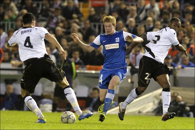Adil Rami of Valencia, Kevin De Bruyne of KRC Genk and Miguel of Valencia Football: Valencia CF - KRC Genk (RC) - Champions League - 23.11.2011 - xPhotoNewsx 
