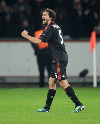 23-11-2011, Fussball, Saison 2011-2012, UEFA Champions League, Vorrunde, 5. Spieltag, BAYER 04 LEVERKUSEN - FC CHELSEA Jubel Manuel Friedrich (Bayer 04 Leverkusen) nach dem Abpfiff