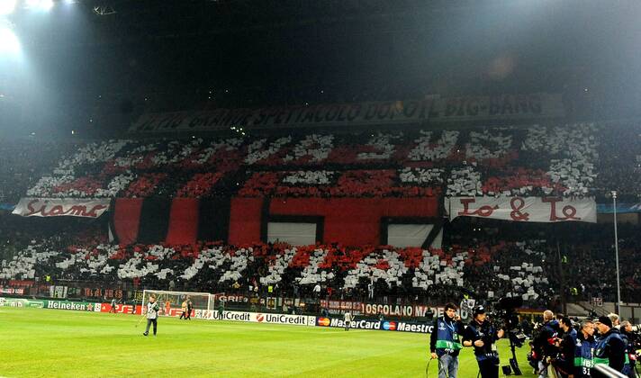 Fanchoreografie AC Mailand. Milano 23 11 2011 Stadio Giuseppe Meazza San Siro Football Calcio Champions League 2011 2012 allexsabba o0 Fan totale Choreografie