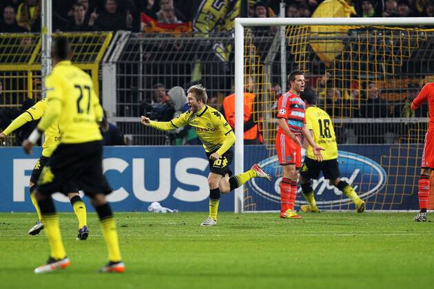 Fußball Champions League Borussia Dortmund - Olympique Marseille am 06.12.2011 im SIGNAL IDUNA-Park in Dortmund Torjubel Dortmund zum 1:0 durch Jakub Blaszczykowski ( Dortmund ), mitte