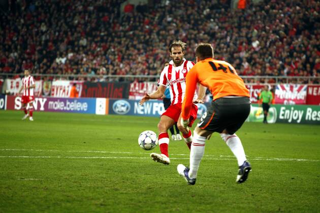 Olof Mellberg of Olympiacos. Olympiacos Piräus vs Arsenal, Champions League 2011-2012, Karaiskaki Stadium, Athens Greece, 6.12.2011.