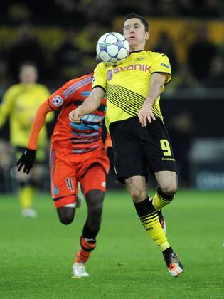 06-12-2011, Fussball, Saison 2011-2012, UEFA Champions League, Vorrunde, 6. Spieltag, Borussia Dortmund - Olympique Marseille 2-3 Robert Lewandowski (Borussia Dortmund) in Aktion