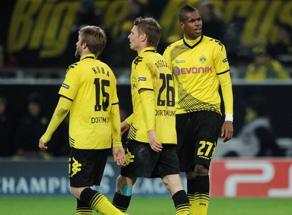 06-12-2011, Fussball, Saison 2011-2012, UEFA Champions League, Vorrunde, 6. Spieltag, Borussia Dortmund - Olympique Marseille 2-3 (v.re.) Felipe Santana (Borussia Dortmund), Lukasz Piszczek (Borussia Dortmund) und Jakub Kuba Blaszczykowski (Borussia Dortmund)