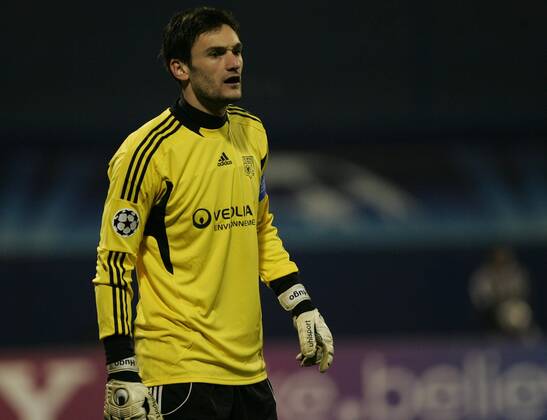 Zagreb, 07.12.2011. Champion league, Group D, Maksimir stadium, GNK Dinamo (dark blue) - Olimpique Lyonnais (magenta) 1:7. Hugo LLoris
