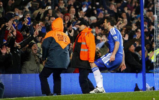 Frank Lampard of Chelsea celebrates scoring his side s second goal during the Premier League match at Stamford Bridge, London, England, on December 12, 2011 EDITORIAL USE ONLY. No use with unauthorised audio, video, data, fixture lists, club league logos or live services. Online in-match use limited to 120 images, no video emulation. No use in betting, games or single club league player publications.