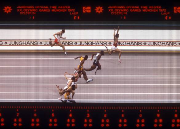 Zielfoto 100m Finale Olympische Spiele 1972 in München: Valeriy Borzov (UdSSR) gewinnt vor Robert Taylor (USA) und Lennox Miller (Jamaika)