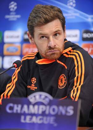 Napoli 20 02 2012 - Champions League 2011 2012 - FC Chelsea London - Andre Villas Boas xHOCHxZWEIx xItalyxPhotoxPressx 